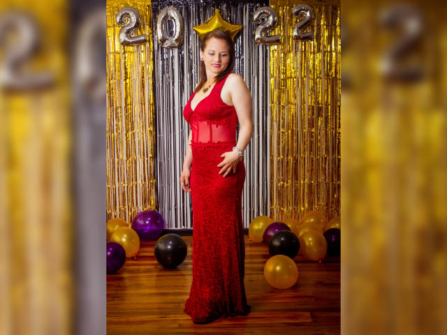 QueenMilff - Sexe cam en vivo - 11107014