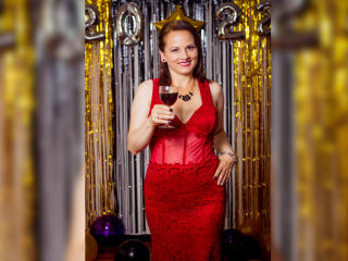 QueenMilff - Sexe cam en vivo - 11107022