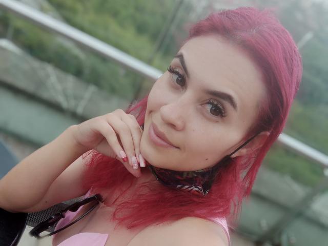 KylieAllen - Live sex cam - 11116030