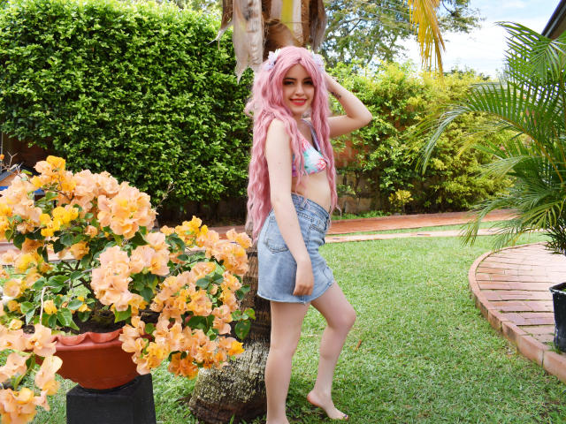 EmysSweet - Live Sex Cam - 11130358