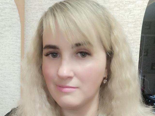 MonicaLyn - Live sexe cam - 11156430