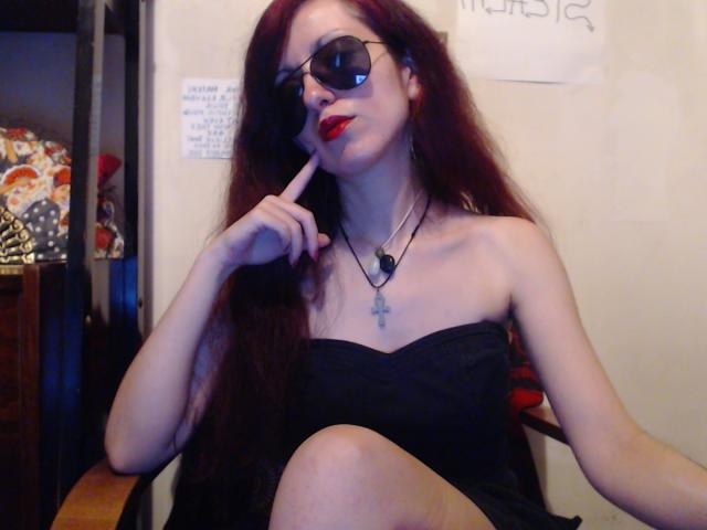 lauraishtar69 - Live sexe cam - 11161538