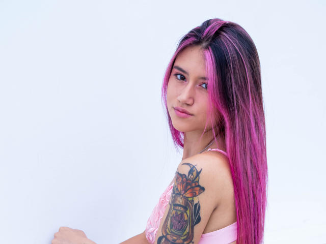 AbbyDeep - Porno na żywo i seks kamera - 11176178