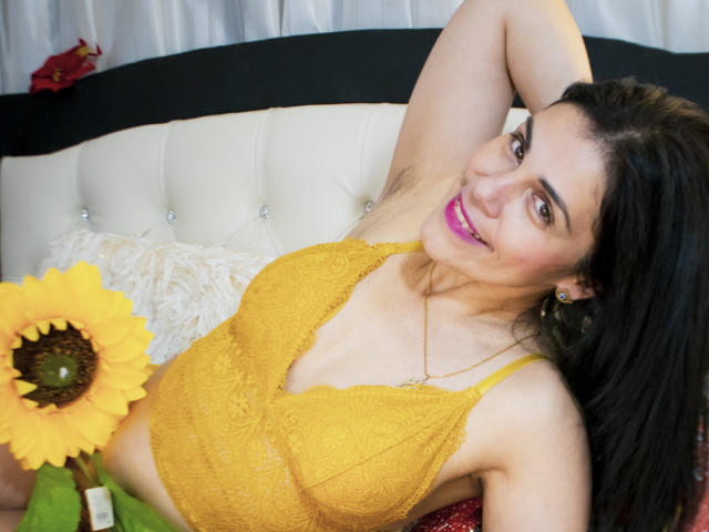 GirasolWalton - сексуальная веб-камера в реальном времени - 11176406