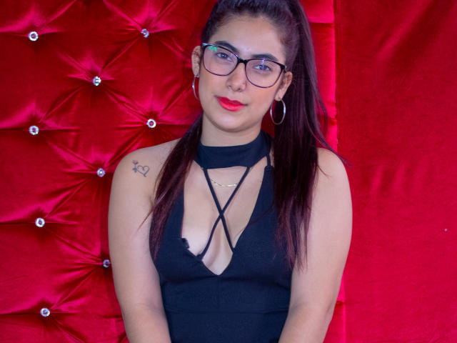 AlynnaXX - Live sexe cam - 11203642