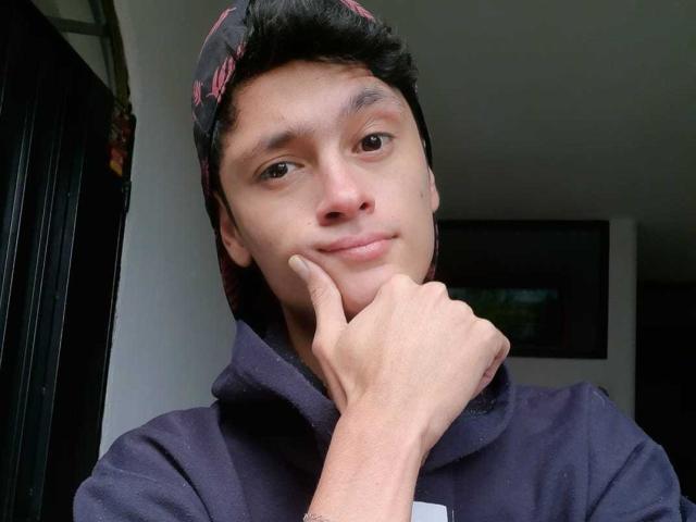 TylerThin - Live porn &amp; sex cam - 11206670