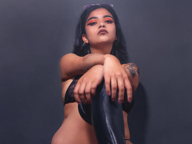 AmelieLoiret - Sexe cam en vivo - 11220550