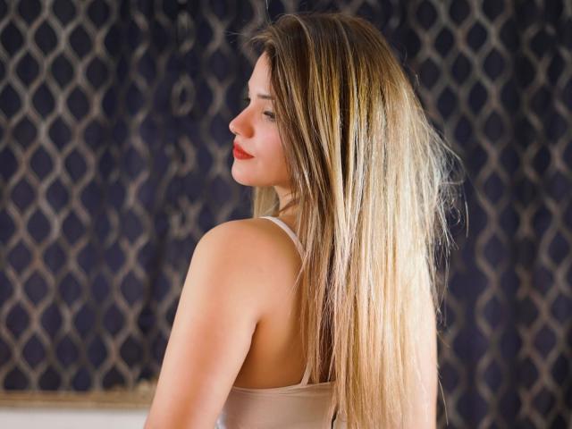 MelodyJhons - Live sex cam - 11226266