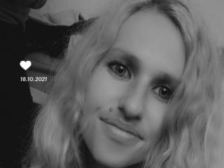 AngelLovez69 - Live porn &amp; sex cam - 11228126