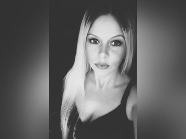AngelAbby - Sexe cam en vivo - 11241086