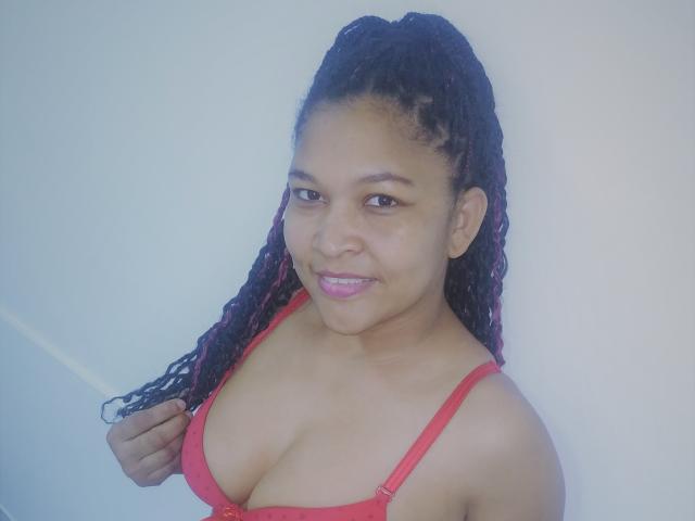 CharloteHarper69 - Live sexe cam - 11242638