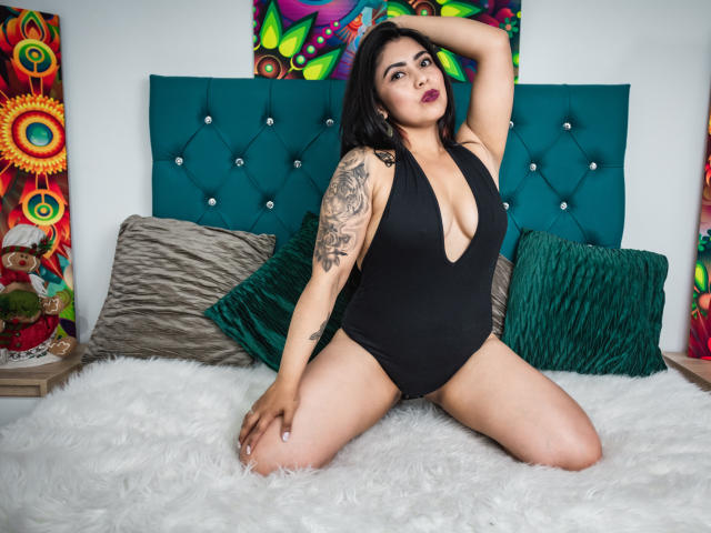 PaulaEstephania - Live sexe cam - 11256490