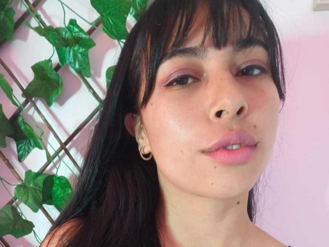 FreyaMills - Live sex cam - 11270490