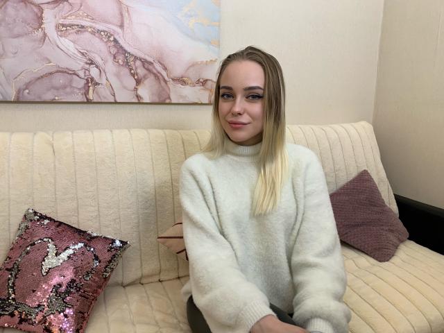 AnneHoferman - Live Sex Cam - 11274686