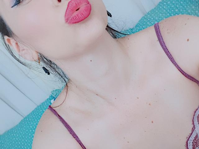 AliceRossi - сексуальная веб-камера в реальном времени - 11303802