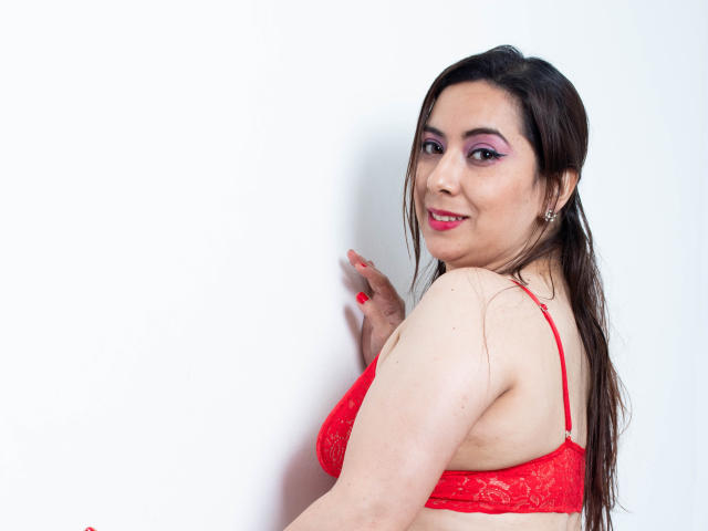 AbbyBlackk - Live sexe cam - 11314862
