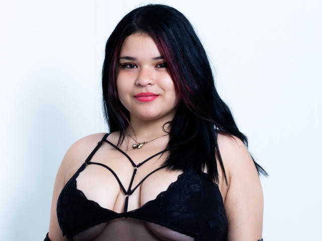 LiyndaHotty - Live sexe cam - 11335774