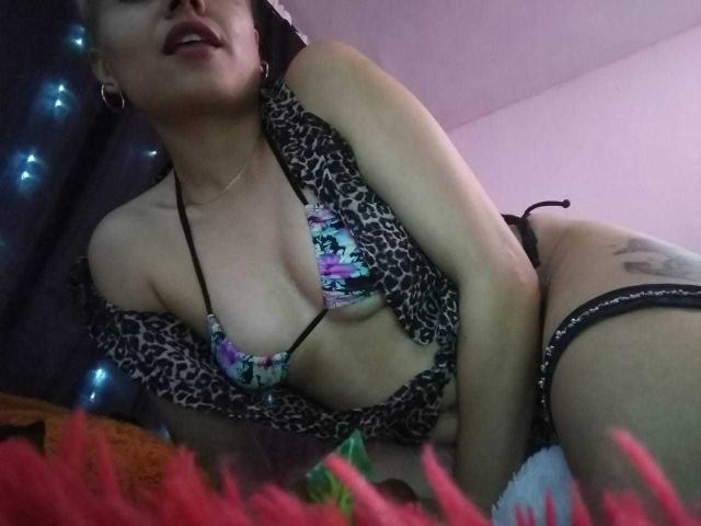 CrazyBruna - Live sexe cam - 11339554