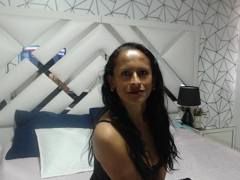 MaloryCurvy - Live sexe cam - 11342594
