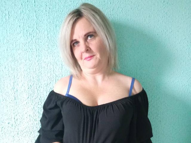 SweetWiseMinx - Live sexe cam - 11343746