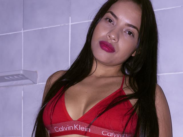 EffyAndValentin - Sexe cam en vivo - 11346390