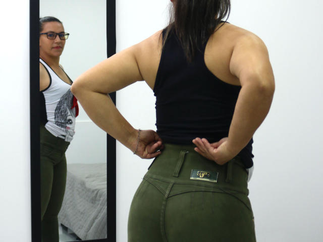 MirandaClay - Live sexe cam - 11358930