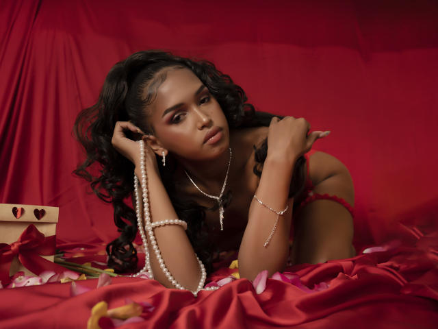 NikkiEvaans - Live sex cam - 11359482