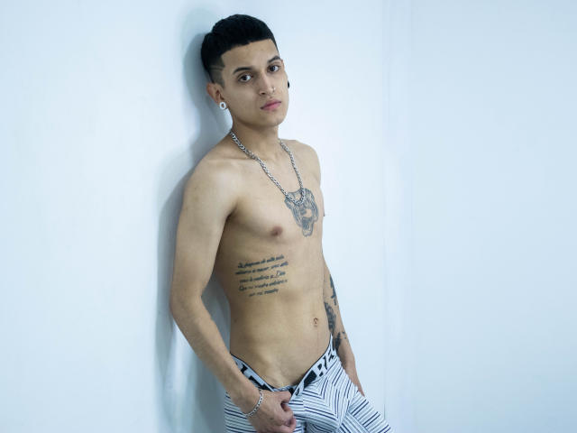 WhiteAndPink - Sexe cam en vivo - 11366566
