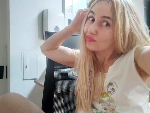 PonyTails - Live sex cam - 11367838