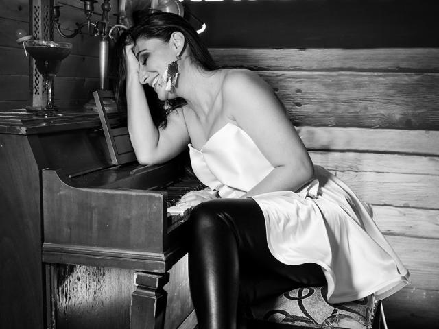 JuliaRobinson - Live porn &amp; sex cam - 11369998