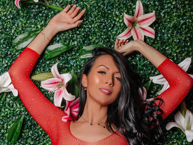 NadeenQueen - Live sexe cam - 11375566