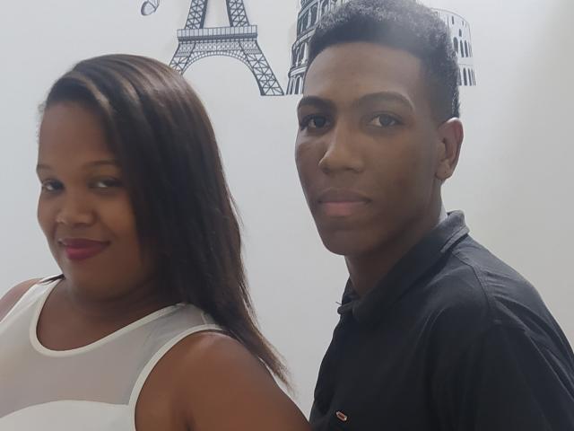 AndreaCouple - Live sexe cam - 11380507