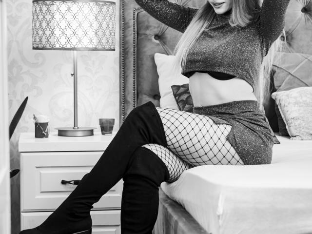 SandraSpearz - Live sexe cam - 11383055