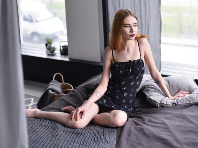 KiraClark - פורנו בשידור חי ומצלמת סקס - 11389991