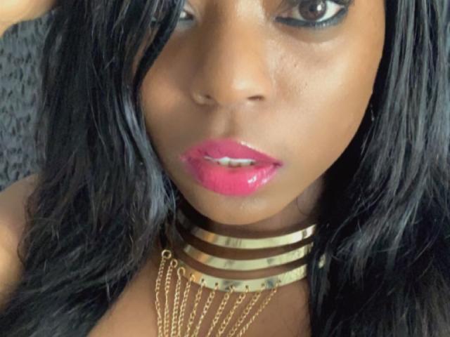 MissPinkeBony - Sexe cam en vivo - 11390503