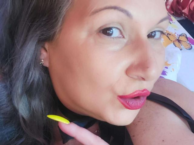 LisaBigtits69 - Live sexe cam - 11402975