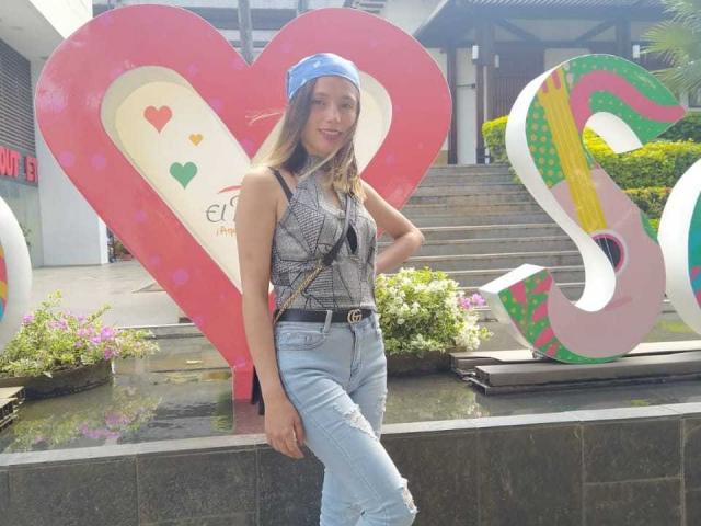 MiaSmith69 - сексуальная веб-камера в реальном времени - 11411993