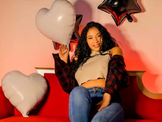 DarlingSaywell - сексуальная веб-камера в реальном времени - 11415748