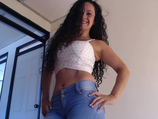 CarlotaCorday - Live sexe cam - 11418468