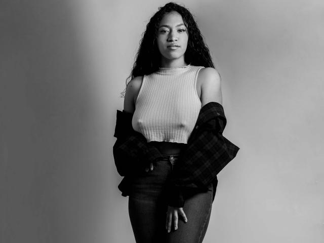 DarlingSaywell - Live porn &amp; sex cam - 11427240