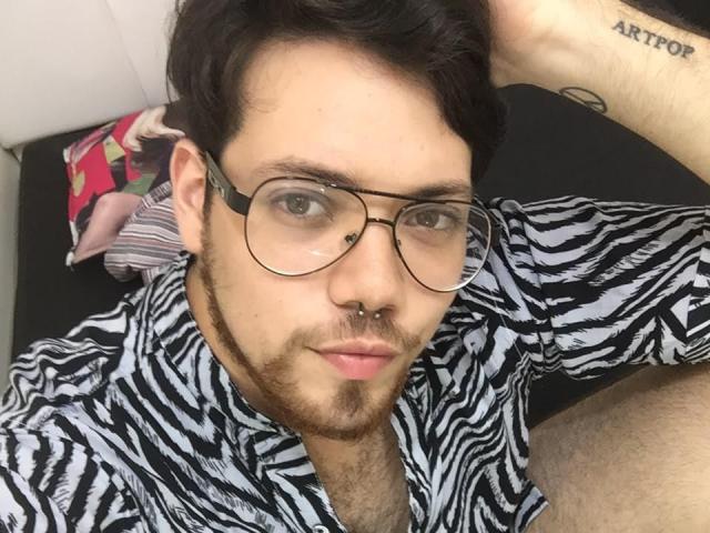 LucasGalacticMan - Live sexe cam - 11428344