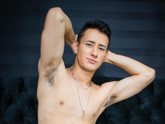 AlexTop - Sexe cam en vivo - 11430876