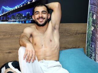 ZeusBig69 - Sexe cam en vivo - 11431872