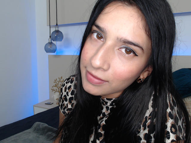 ErikaSweetX - Live sex cam - 11440924