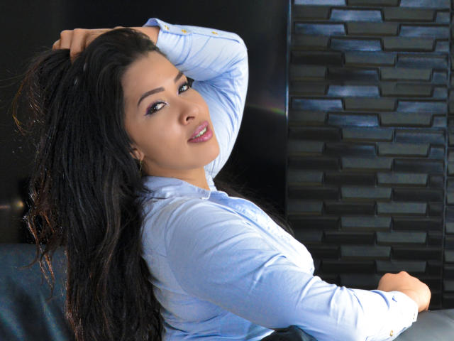 IslaJones - Live porn &amp; sex cam - 11442024