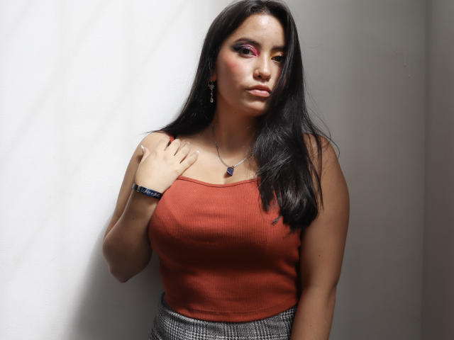 LindaFerrari - Sexe cam en vivo - 11444240