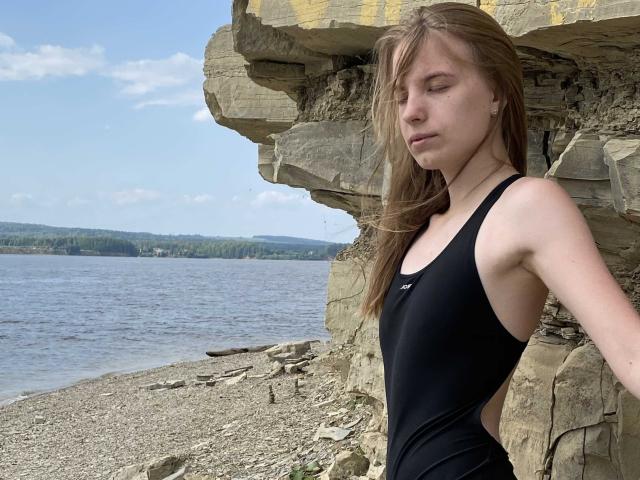 AmyKind - Live sex cam - 11446252