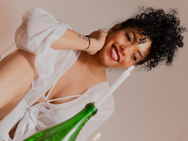 SalmaJoness - Sexe cam en vivo - 11447156