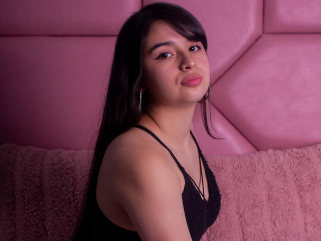 MiaJoness - Live sex cam - 11453604