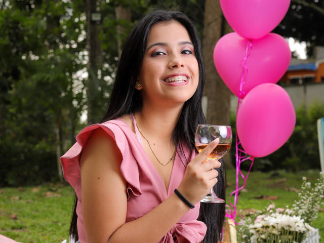 ValenLolipop - פורנו בשידור חי ומצלמת סקס - 11459100